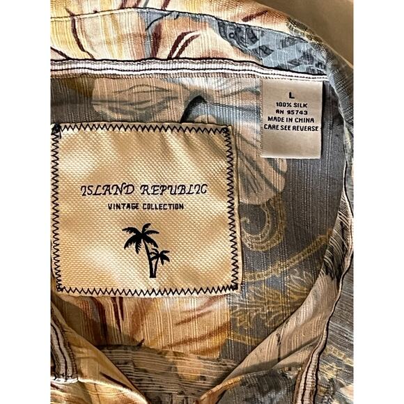 Island Republic - Mens Large Button Up Hawaiian Short Sleeve Shirt (100% Silk) - Picture 4 of 9
